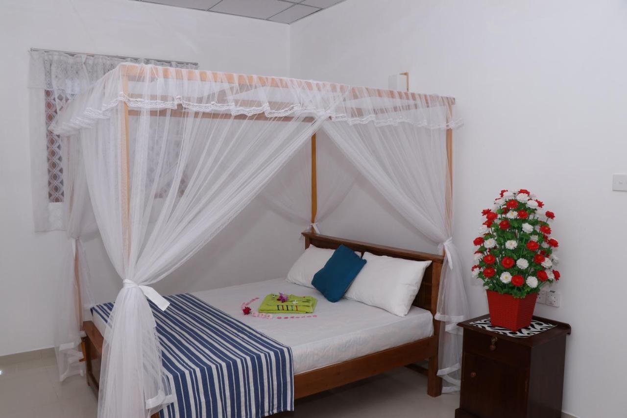 Great Yeheni Villa Hikkaduwa Εξωτερικό φωτογραφία
