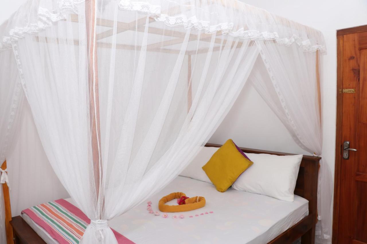 Great Yeheni Villa Hikkaduwa Εξωτερικό φωτογραφία