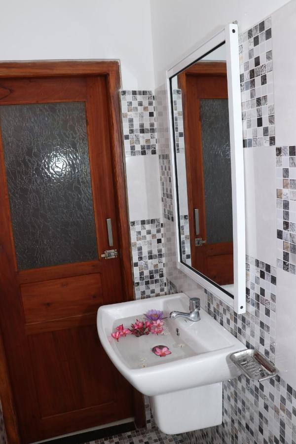 Great Yeheni Villa Hikkaduwa Εξωτερικό φωτογραφία