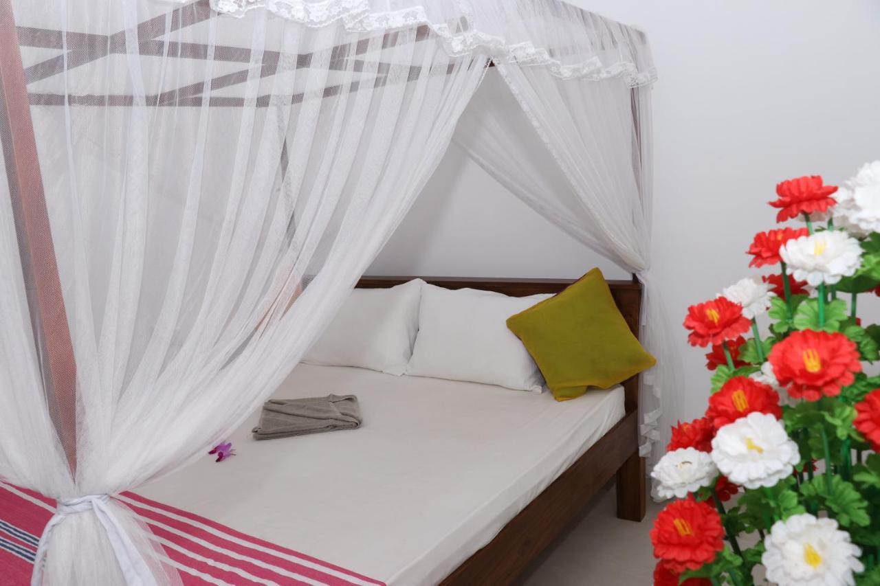 Great Yeheni Villa Hikkaduwa Εξωτερικό φωτογραφία